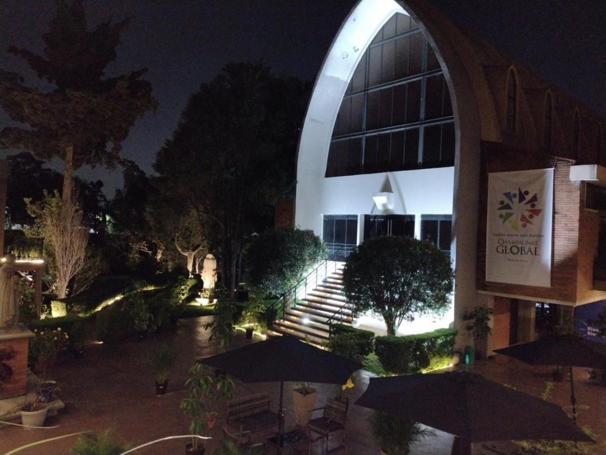 Hotel Express Quinta Soledad เม็กซิโกซิตี้ ภายนอก รูปภาพ
