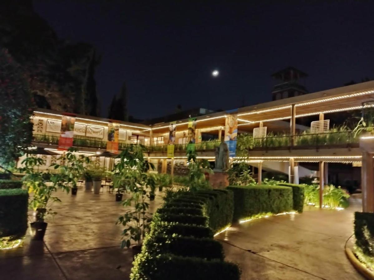 Hotel Express Quinta Soledad เม็กซิโกซิตี้ ภายนอก รูปภาพ