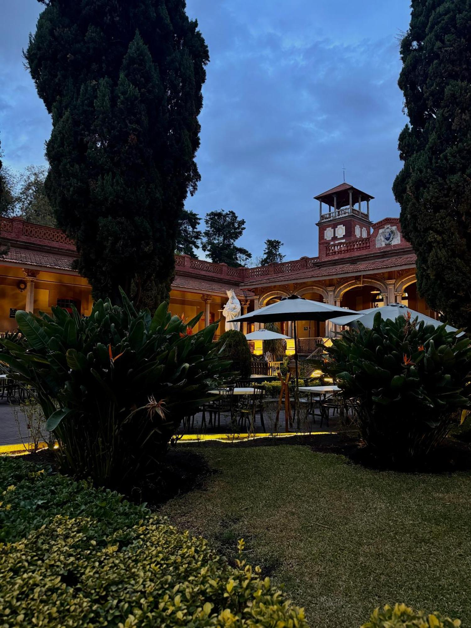 Hotel Express Quinta Soledad เม็กซิโกซิตี้ ภายนอก รูปภาพ